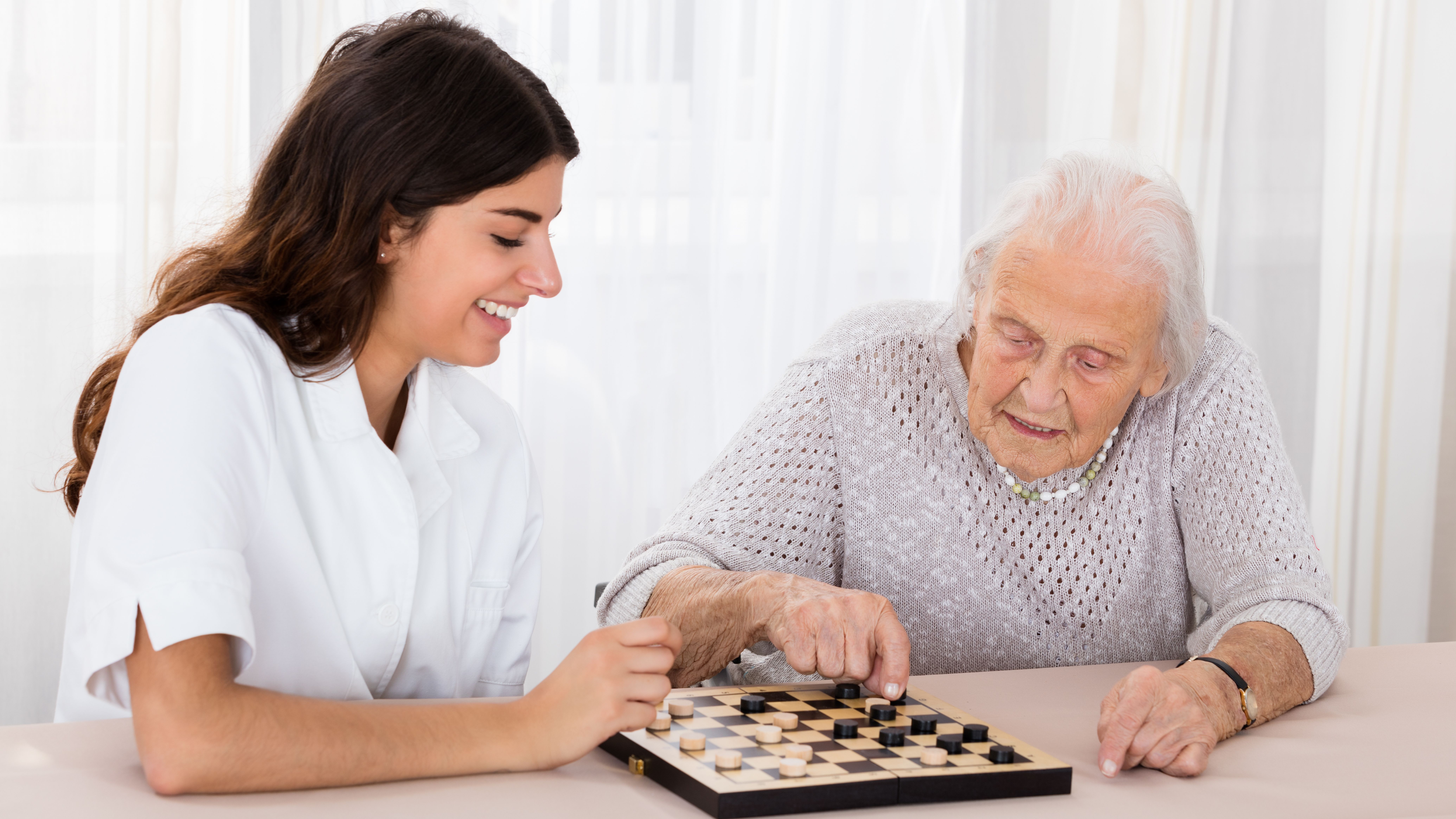 What is Companion Care? (And How It Differs from Medical Home Health)